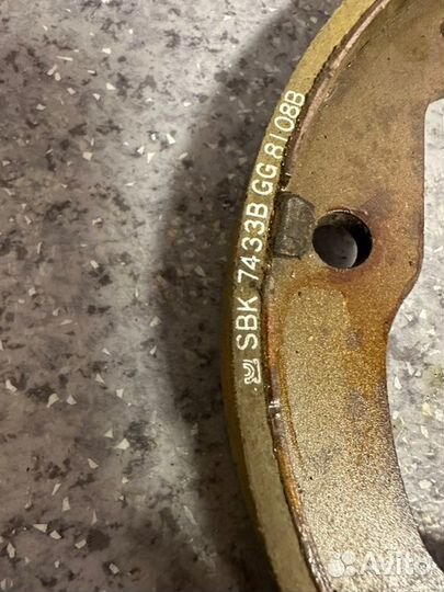 Колодки стояночного тормоза Genesis G70 2.0 G4KL