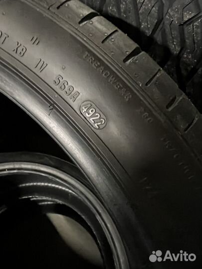 Pirelli P Zero PZ4 285/35 R23 и 325/30 R23