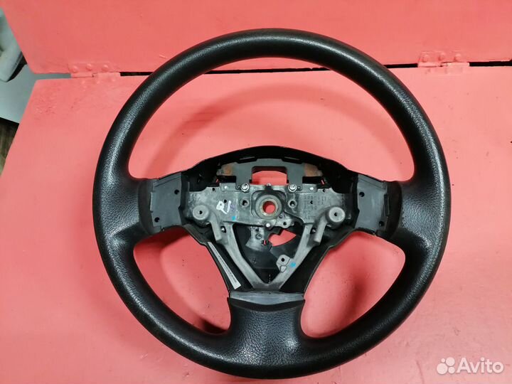 Руль Toyota Auris E15 2006-2012