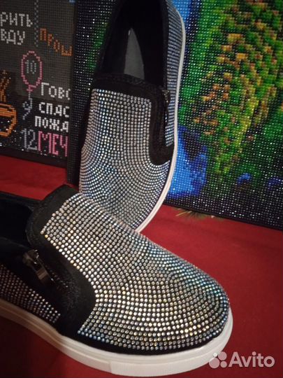 Женская обувь. Лоферы 37 размер