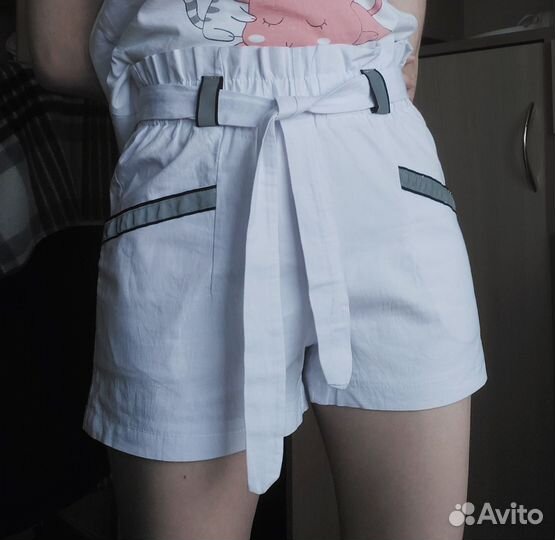 Шорты с завышенной талией