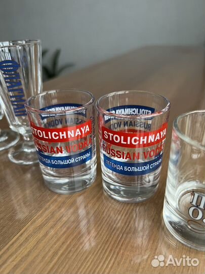 Стопки с названиями