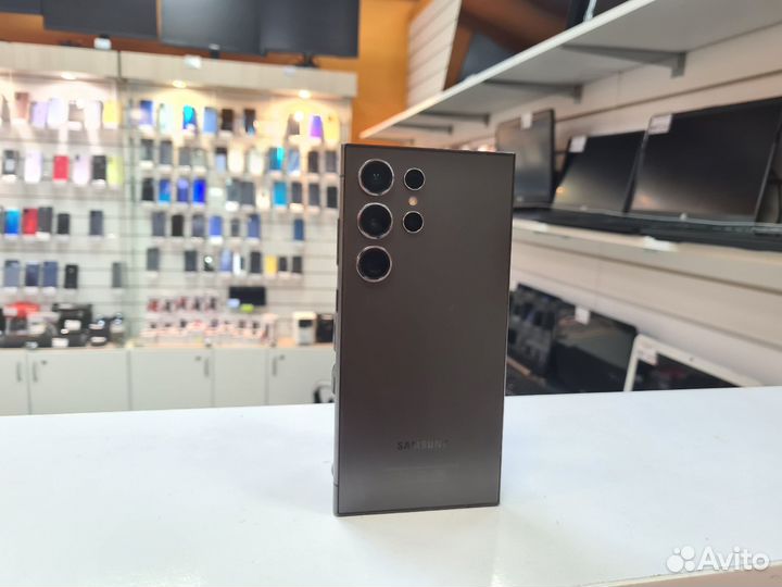 Samsung Galaxy S24 Ultra, 12/256 ГБ