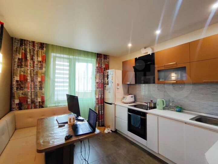 2-к. квартира, 63 м², 5/16 эт.