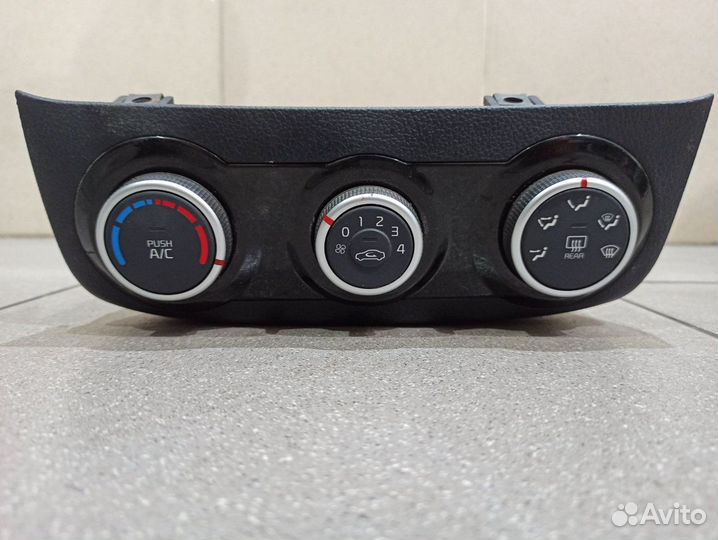 Блок управления климатом. Киа рио 3 рестайлинг