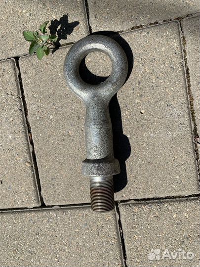 Буксировочный крюк газель next