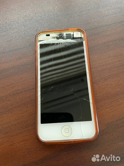 Телефон iPhone 5 16 gb