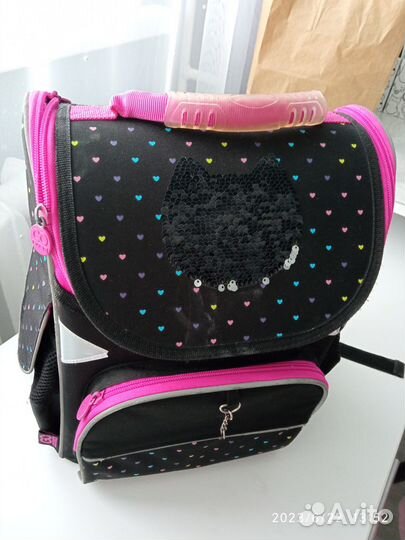 Школьный рюкзак