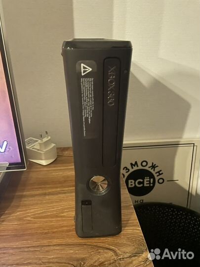 Xbox 360 slim 500gb xkey