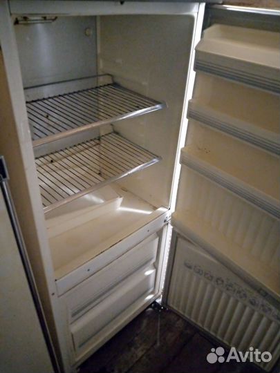 Холодильник Полюс Новый