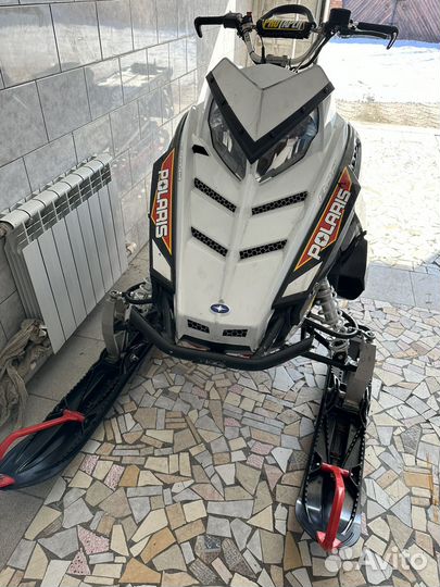 Polaris PRO RMK 800