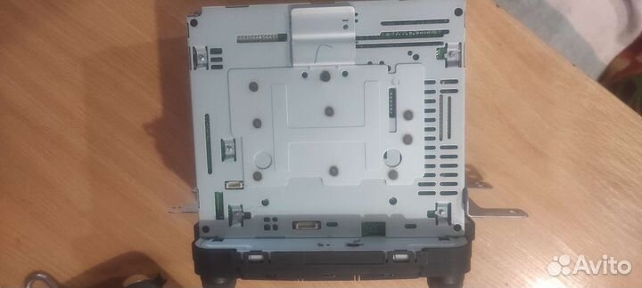 Штатная магнитола Kia Rio 3