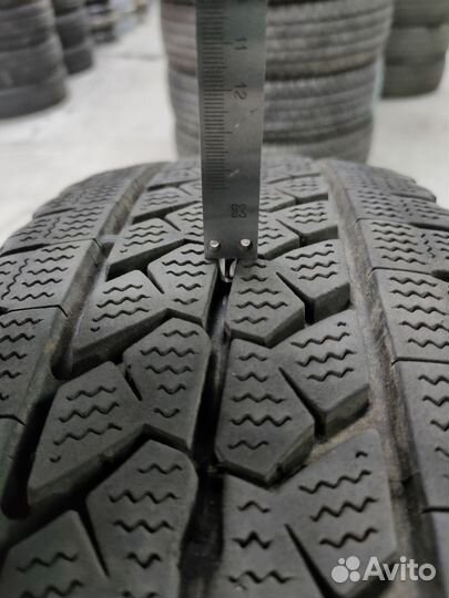 Шины 205/85R16 LT Bridgestone Blizzak W979 2021г