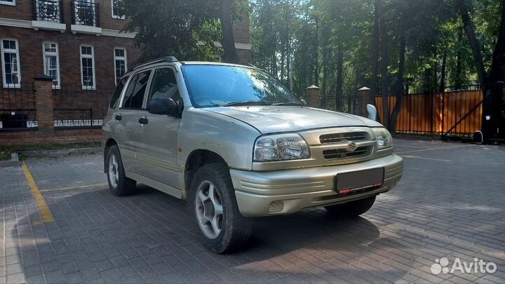 Suzuki Escudo 2.0 AT, 1997, 264 254 км