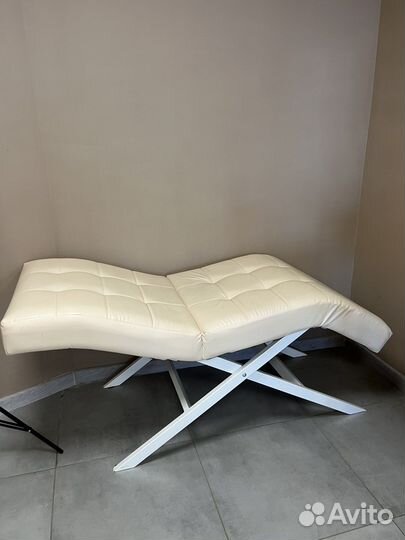 Анатомическая кушетка