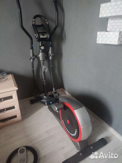 Эллиптический тренажер