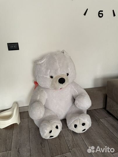 Большие плюшевые медведи