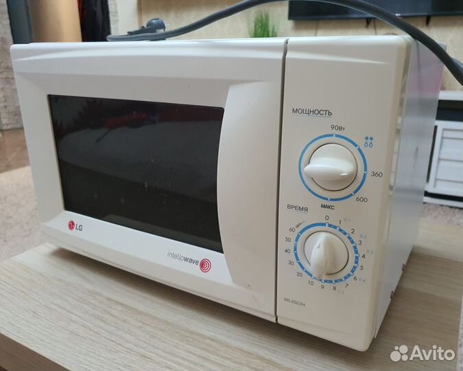 Микроволновая печь lg