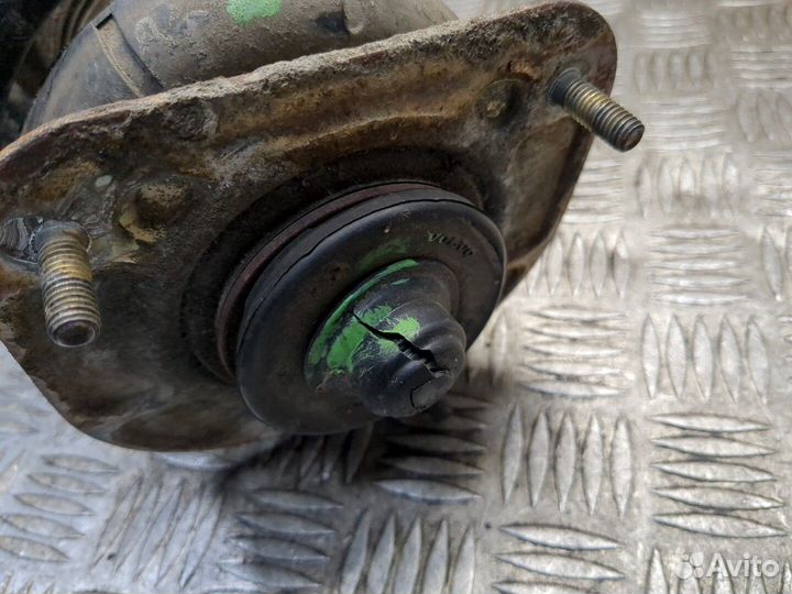 Амортизатор подвески Volvo XC90, 2003