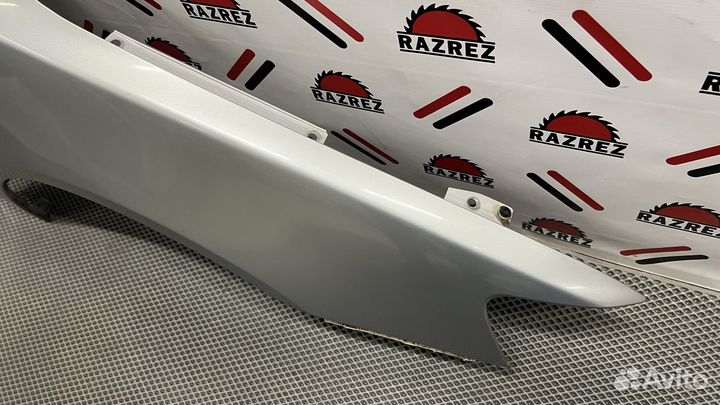 Крыло переднее правое mitsubishi lancer 10 ориг