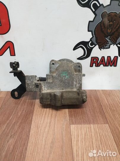 Корпус термостата Renault Sandero 2