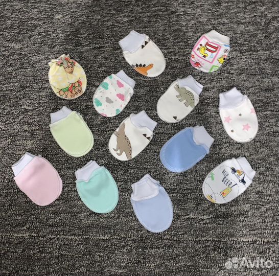 Шапочки и рукавички для малыша