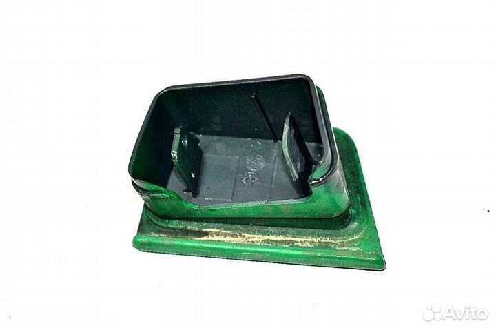 Крышка переднего бампера, левая MAN TGX 18.680 (01