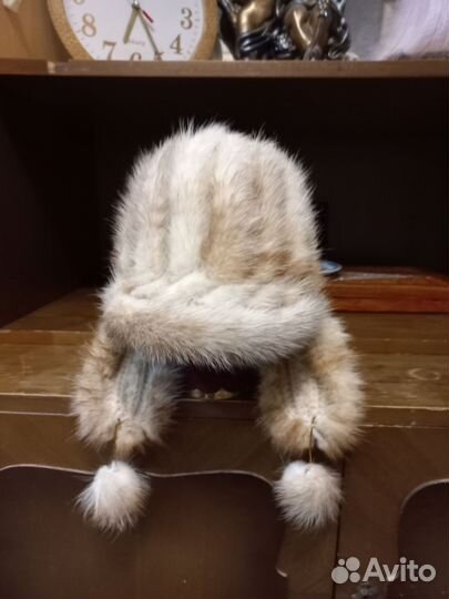 Берет женский норковый