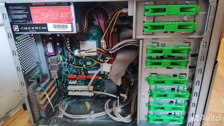 Старые системные блоки 4 шт 2005-2006 год на запча