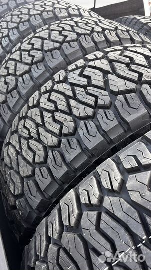 Maxxis AT-811 Razr AT 285/55 R22 124R