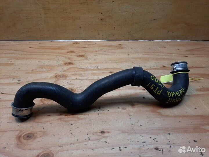 Патрубок mercedes-benz C200