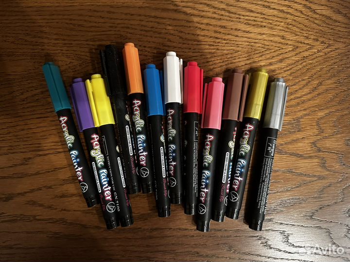 Акриловые маркеры 12 шт