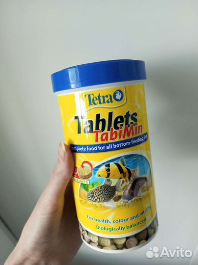 Корм для рыбок гуппи