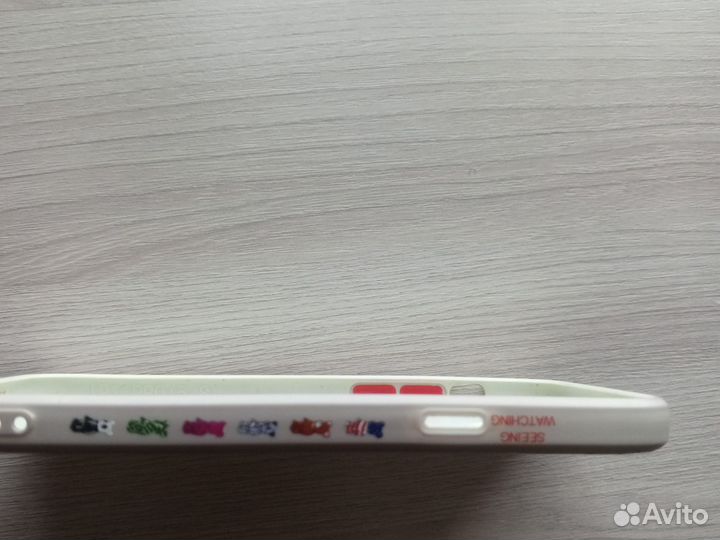 Чехол на iPhone 11