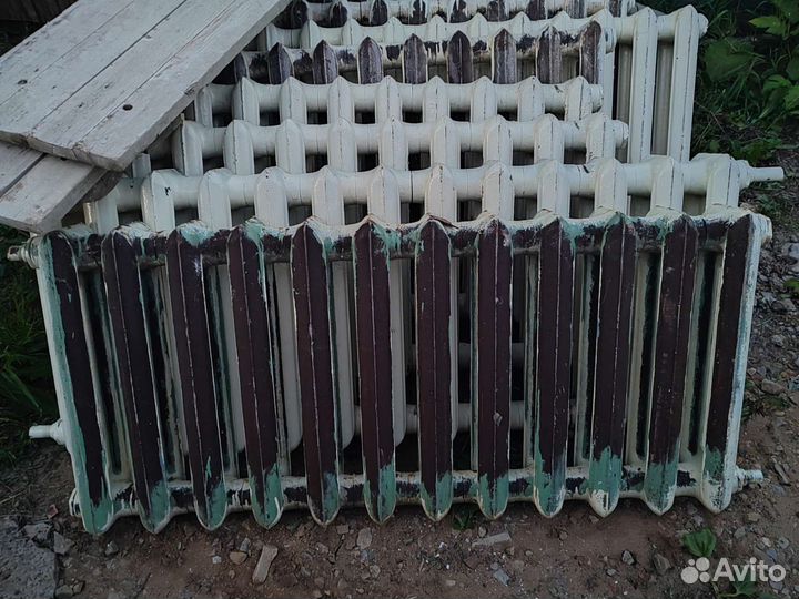 Батарея чугунная