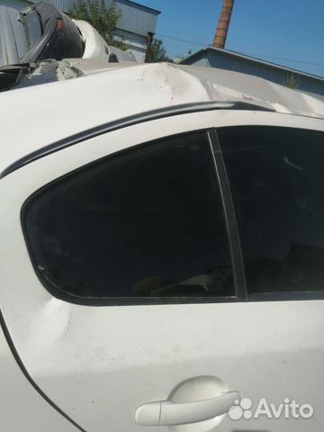 Задняя правая форточка Skoda Octavia A5 2008-2013