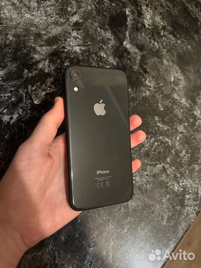 iPhone Xr, 64 ГБ