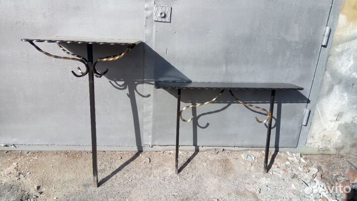 Стол и скамейка