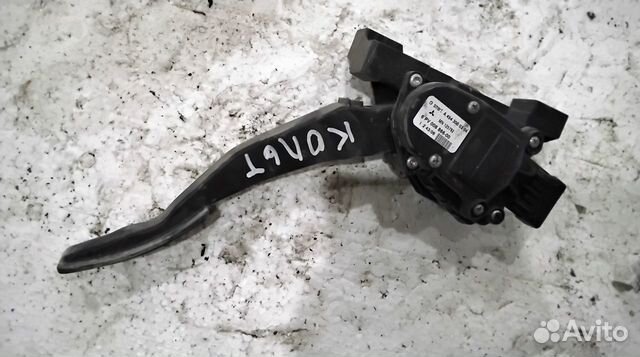 Mitsubishi colt педаль газа