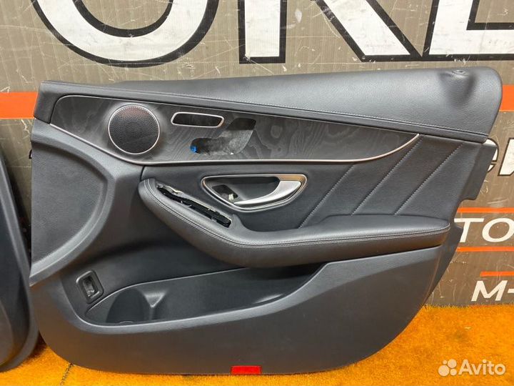 Обшивка двери Mercedes-Benz C-Class W205 274.920