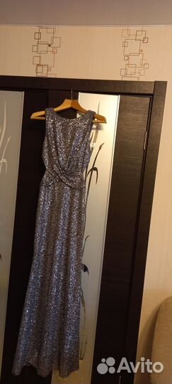 Вечернее платье