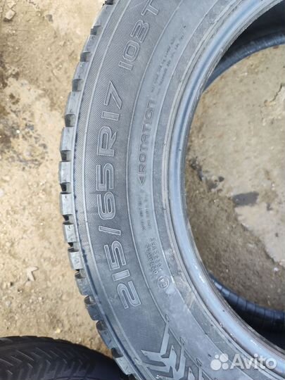 Nokian Tyres Hakkapeliitta 8 SUV 215/65 R17