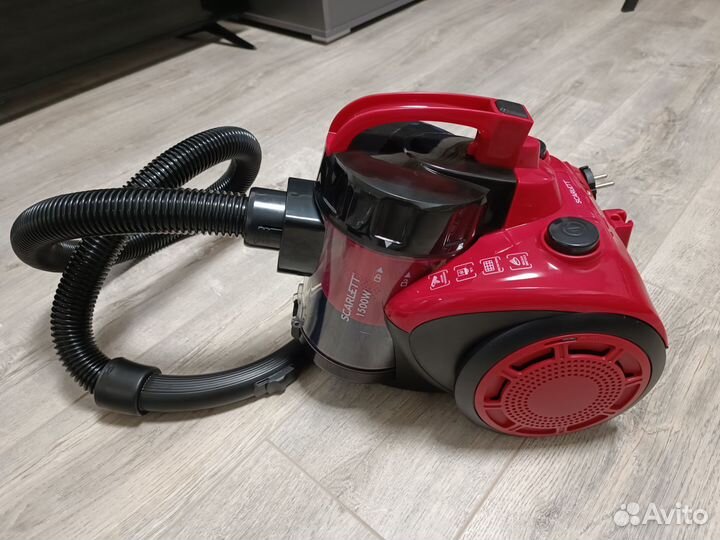 Пылесос Scarlett