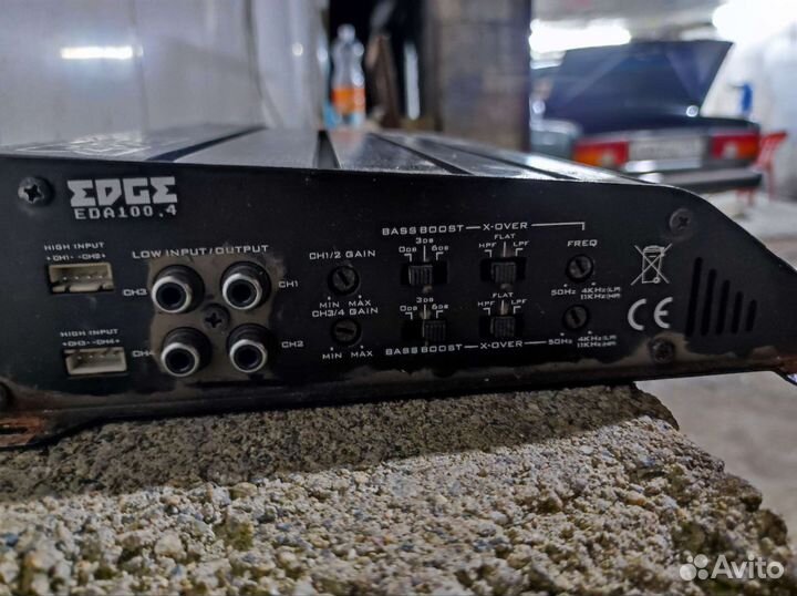 Автомобильный усилитель