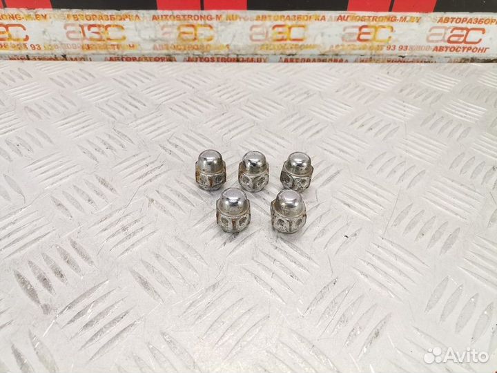 Болт Hyundai Sonata EF рест. 2011 5295014140