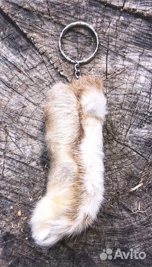 Лапка Кролика на цепочке заряженная