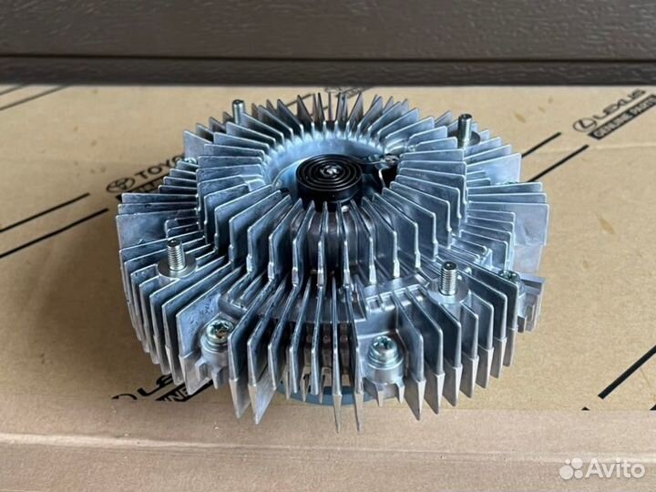 Вискомуфта Toyota Lc150 09-15