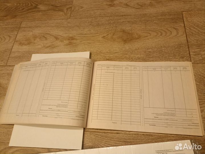 Книга учета, карточка работника т-2, ко-4