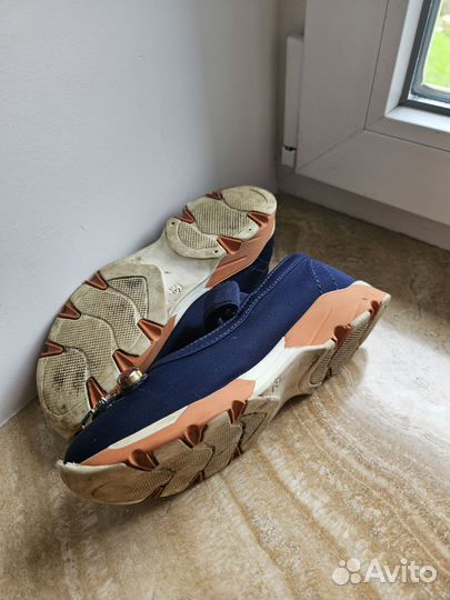 Marni очень красивые школьные туфли 33 размер