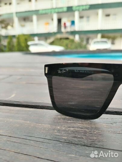Солнцезащитные очки новые RayBan